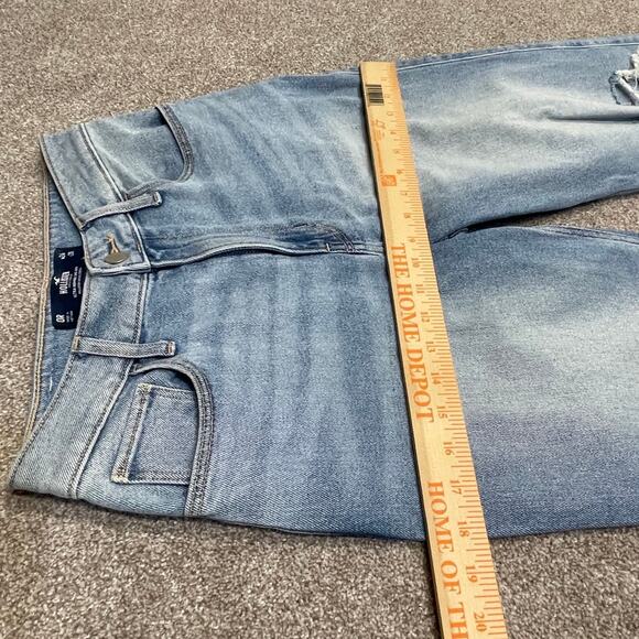 Hollister Women ultra high rise dad jean sz 0R 24x31 distress light wash stretch - Picture 9 of 12